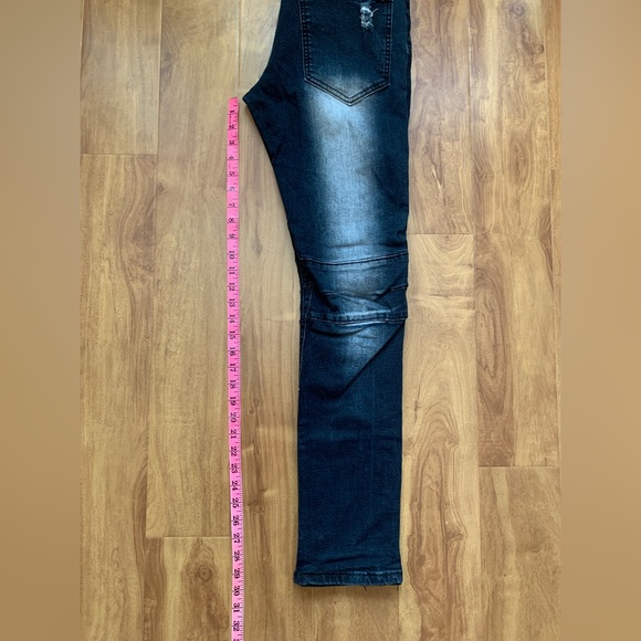 Unisex Distressed Denim ‘One Culture’ Jeans Size 32 - Picture 9 of 10